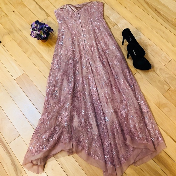 BCBG Max Azria • Strapless Lace Dress - Picture 2 of 8